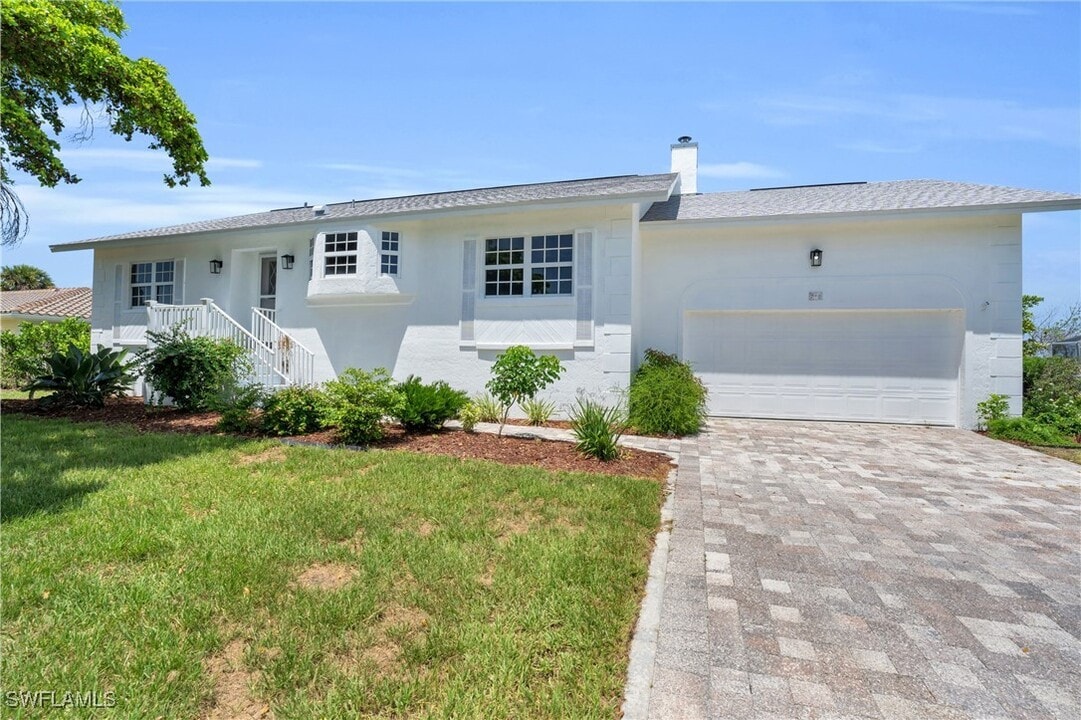 713 Durion Ct in Sanibel, FL - Foto de edificio