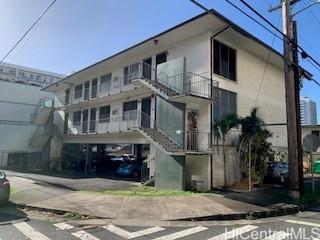1669 Kewalo St in Honolulu, HI - Building Photo