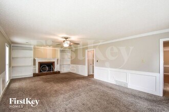 1465 Fox Trace Dr in Memphis, TN - Building Photo - Building Photo