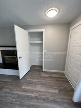 3412 Belmont Rd in Coeur d'Alene, ID - Building Photo - Building Photo