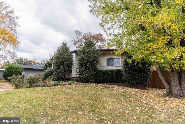 property at 6609 Bowie Dr