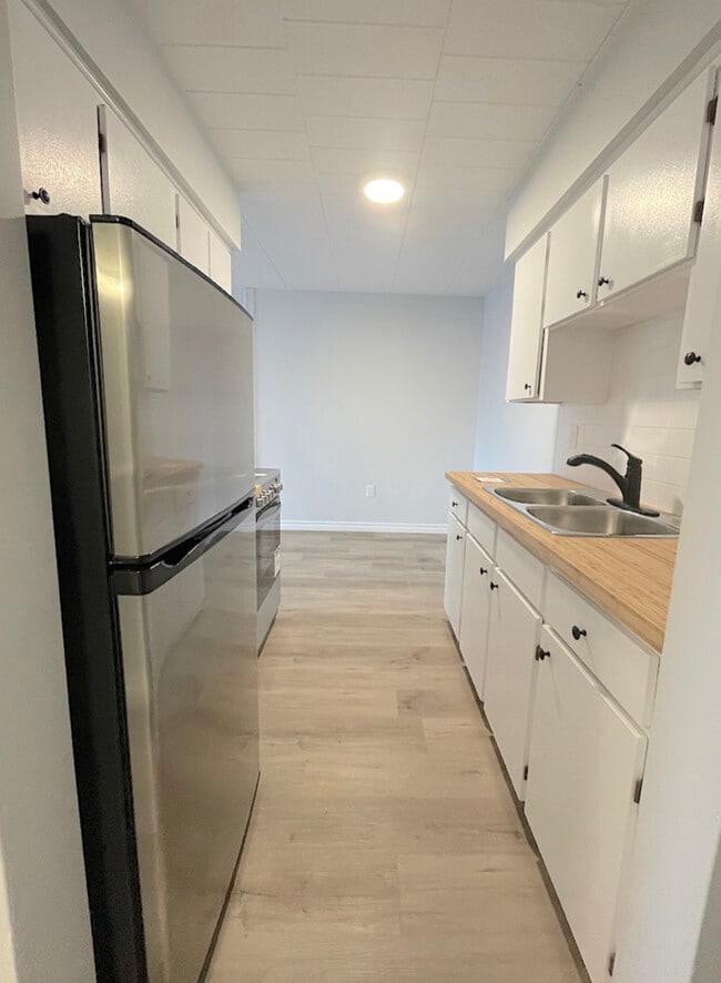 property at 471 Tecumseh Rd W