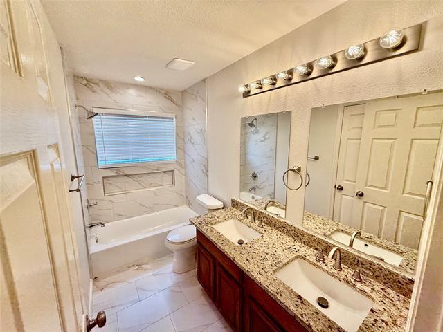5412 Crater Lake Dr in Fort Worth, TX - Building Photo - Building Photo