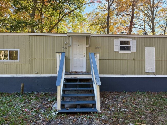 7637 Joseph St in Millville, NJ - Building Photo - Building Photo