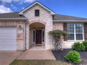 133 Rain Lily Cir in Austin, TX - Building Photo - Building Photo