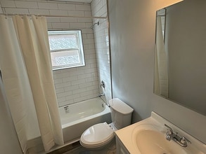 1823 Oak Park Ave in Berwyn, IL - Foto de edificio - Building Photo