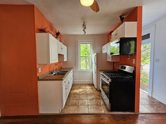 178 High St in Pittsburgh, PA - Building Photo - Building Photo