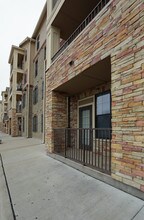 Maverick Place - Historical Access in Arlington, TX - Foto de edificio - Building Photo