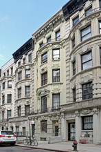 313 W 105th St in New York, NY - Building Photo - Building Photo