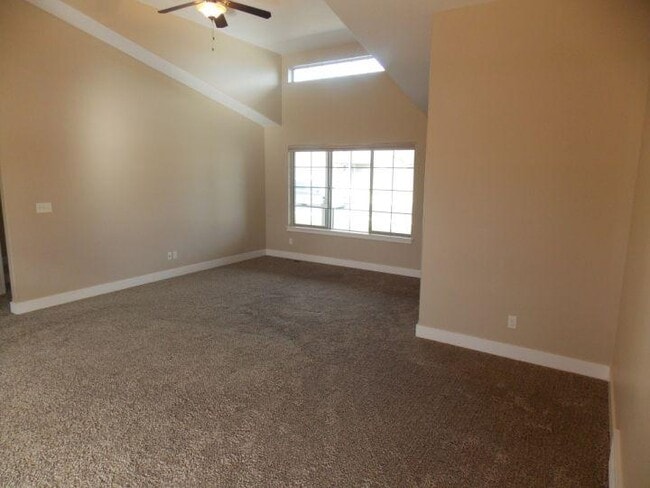 926 Blackberry Way in Billings, MT - Building Photo - Building Photo