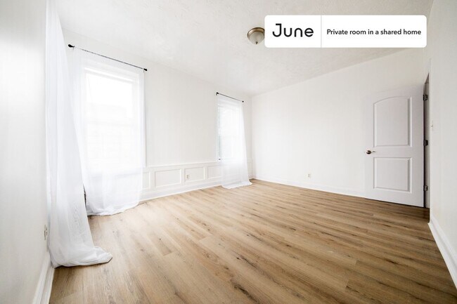 Private bedroom in 4 bed/1 bath Home in Brooklyn, NY - Building Photo - Building Photo