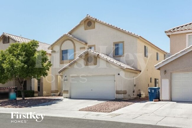 5917 Royal Castle Ln in Las Vegas, NV - Building Photo - Building Photo