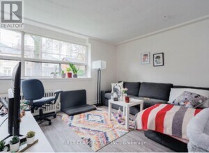 119-119 Hillsdale Ave E in Toronto, ON - Building Photo - Building Photo