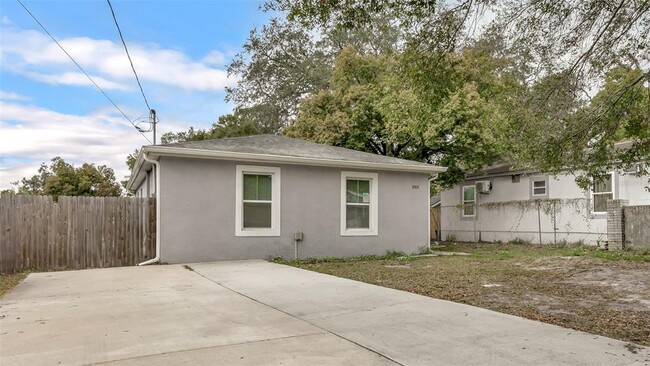 8508 N Mulberry St in Tampa, FL - Building Photo - Building Photo