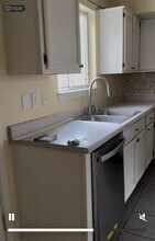 637 Esmeralda Armendariz in El Paso, TX - Building Photo - Building Photo