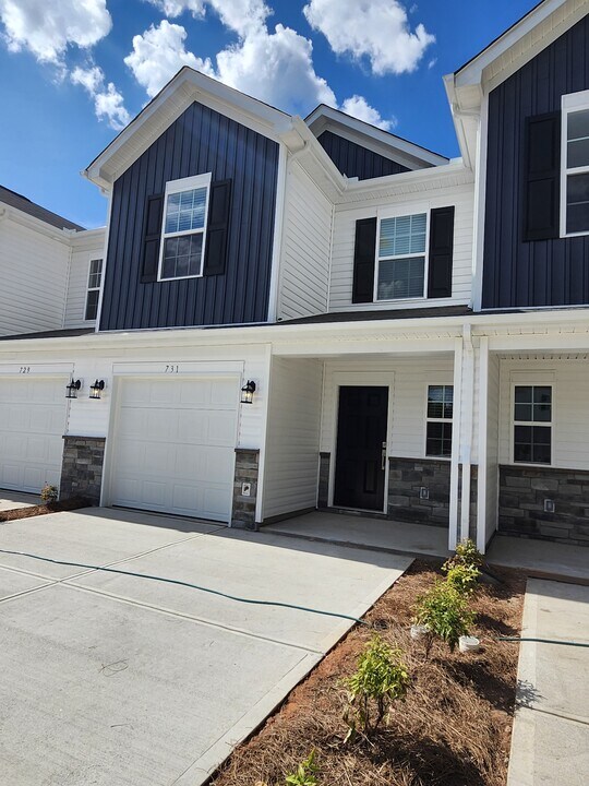 731 Peyden Ln in Spartanburg, SC - Foto de edificio