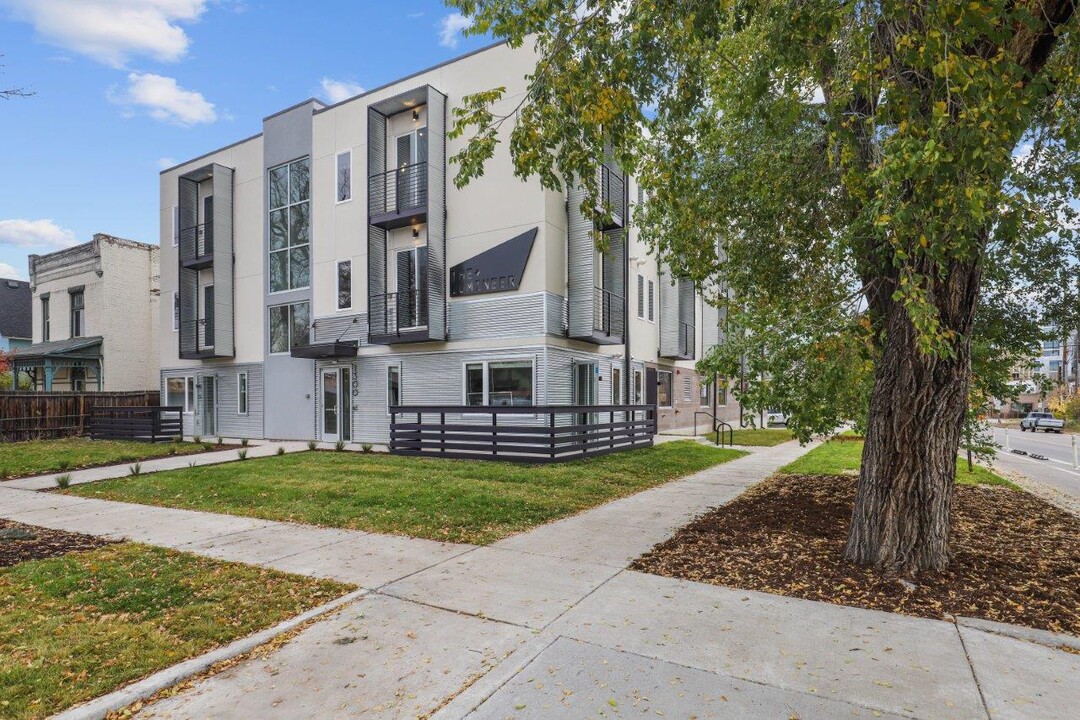 The Lumineer Apartments in Denver, CO - Building Photo