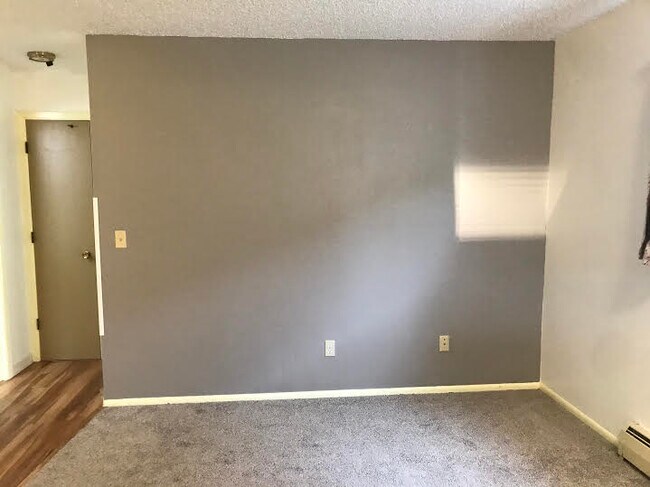 3107 W 33rd Ave in Anchorage, AK - Building Photo - Building Photo