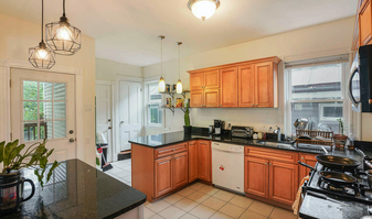 13 Sachem St, Unit #2 Apartamentos