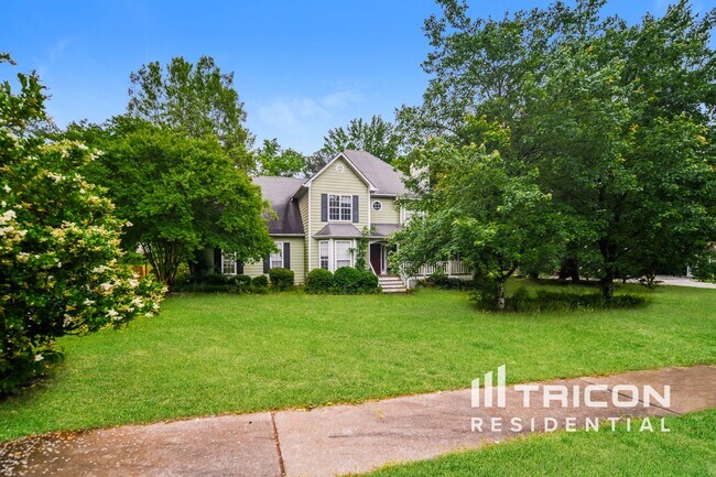 property at 464 Walnut Creek Dr