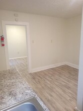 6702 Avenue T in Houston, TX - Foto de edificio - Building Photo