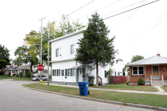 1159 Watson St SW in Grand Rapids, MI - Foto de edificio - Building Photo