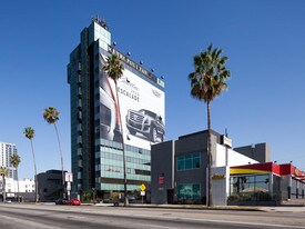 Metropolitan Hollywood Apartments