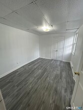 166 Main St in Deep River, CT - Building Photo - Building Photo