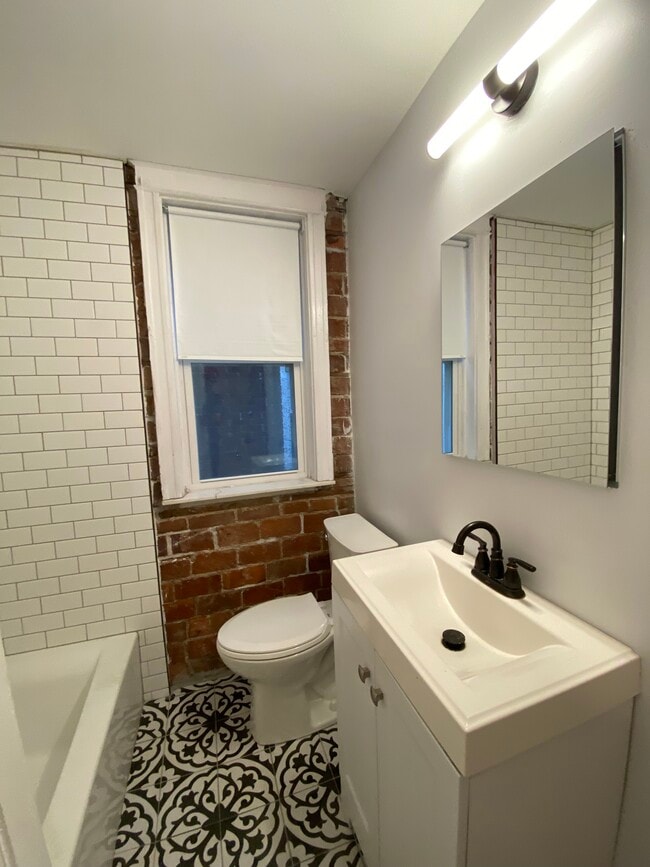 5017 S Broadway, Unit 5017 in St. Louis, MO - Foto de edificio - Building Photo