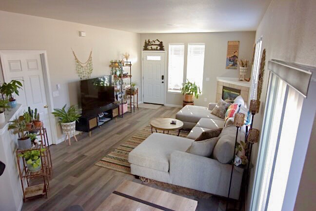 property at 898 NE Hidden Valley Dr