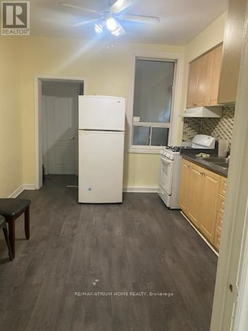 19 Laughton Ave in Toronto, ON - Building Photo - Building Photo