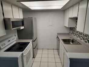 1970 S Xanadu Way in Aurora, CO - Building Photo - Building Photo