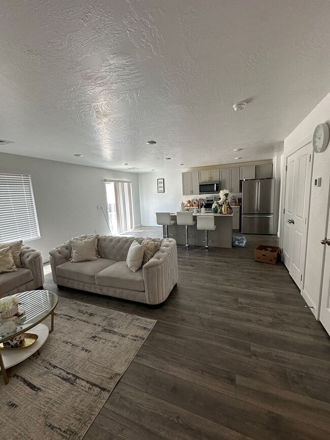 303 W 2050 N in Cedar City, UT - Building Photo - Building Photo