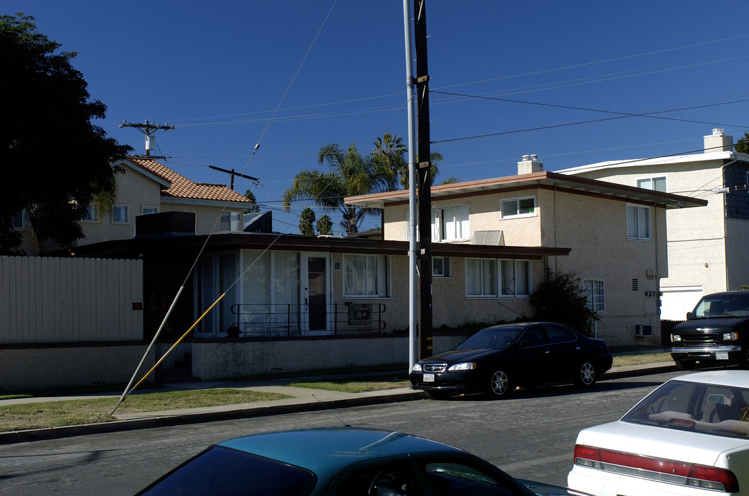 Garnet Avenue Apartment Homes in Pacific Beach, CA - Building Photo