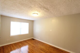 816 Vanderbilt St in Birmingham, AL - Building Photo - Building Photo