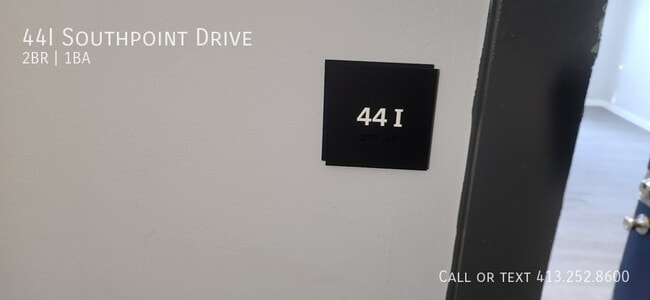 property at 44 Southpoint Dr