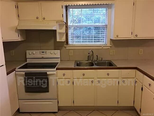 2914 McQueen St in Montgomery, AL - Building Photo - Building Photo