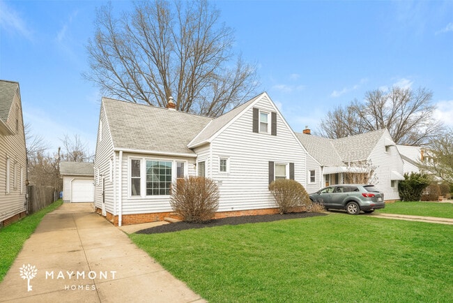 24401 Glenforest Rd in Euclid, OH - Building Photo - Building Photo