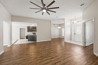 4206 Shadow Ln in Niceville, FL - Building Photo - Building Photo