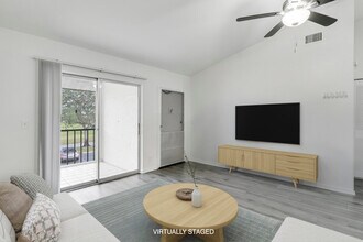 6392 Chasewood Dr in Jupiter, FL - Building Photo - Building Photo