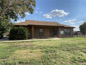 Central Place in Hereford, TX - Building Photo - Building Photo