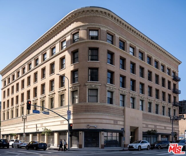 property at 257 S Spring St