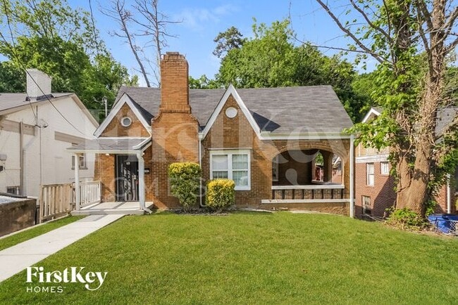 property at 1387 Beecher St SW