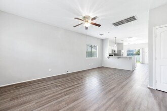 1561 Nichole Woods Dr in Houston, TX - Building Photo - Building Photo