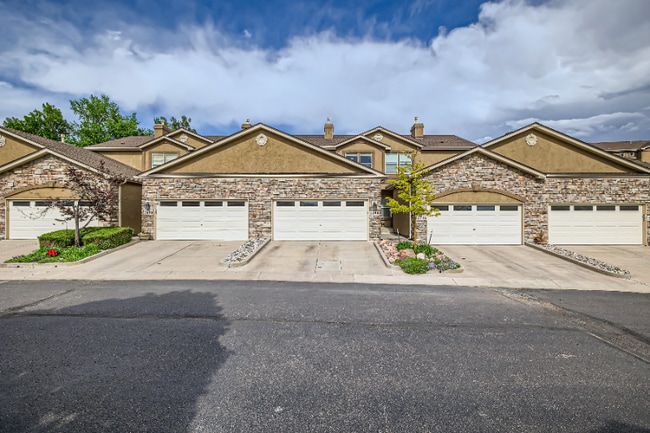 2698 Avalanche Heights in Colorado Springs, CO - Foto de edificio - Building Photo