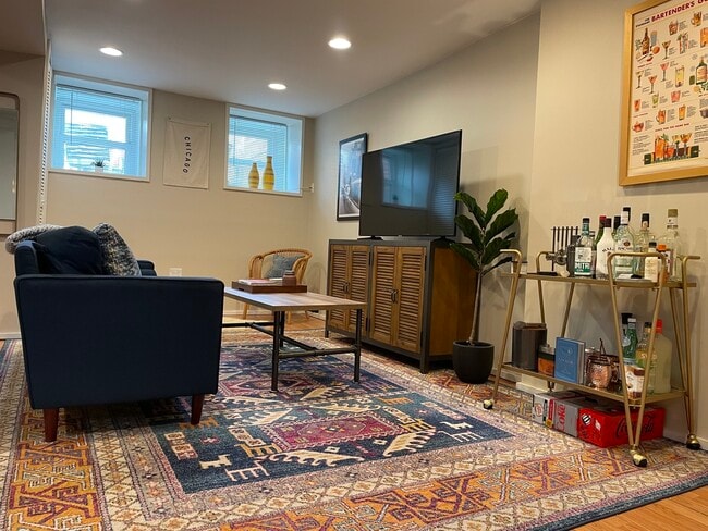 2646 N Wilton Ave in Chicago, IL - Building Photo - Building Photo
