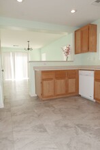 6253 Halstead Ct in North Las Vegas, NV - Foto de edificio - Building Photo