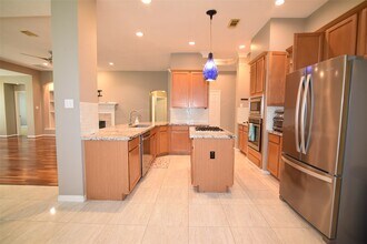 122 Walston Ridge Ct in Sugar Land, TX - Building Photo - Building Photo