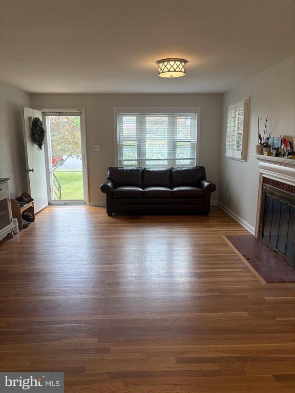 3250 Brandy Ct in Falls Church, VA - Building Photo - Building Photo