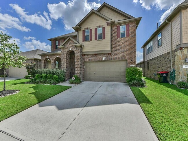 15223 Sunlight Bay Ct in Cypress, TX - Building Photo - Building Photo